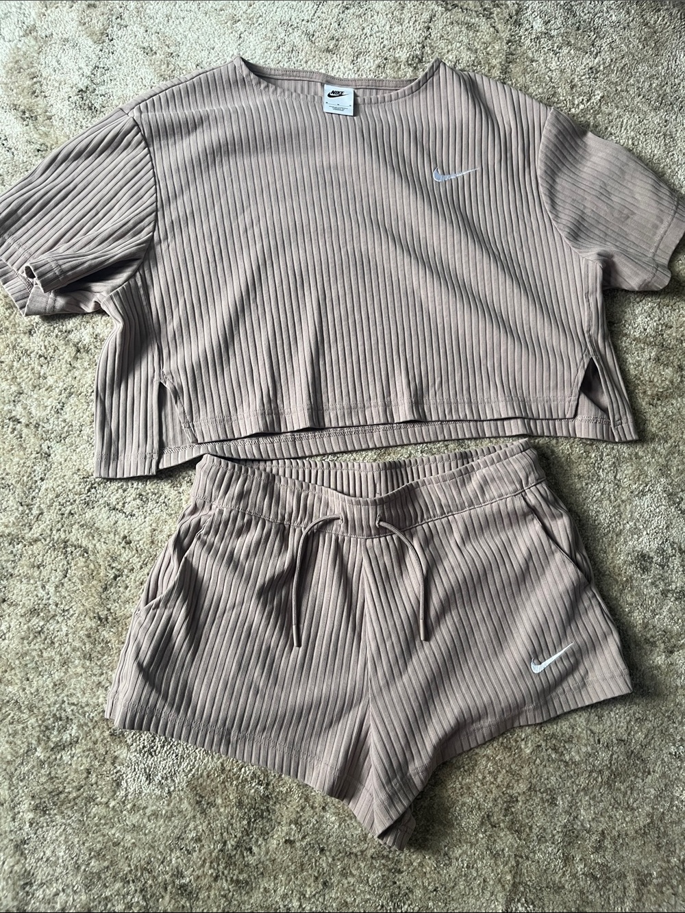 Nike Ribbed Lounge Set in Mauve-Taupe